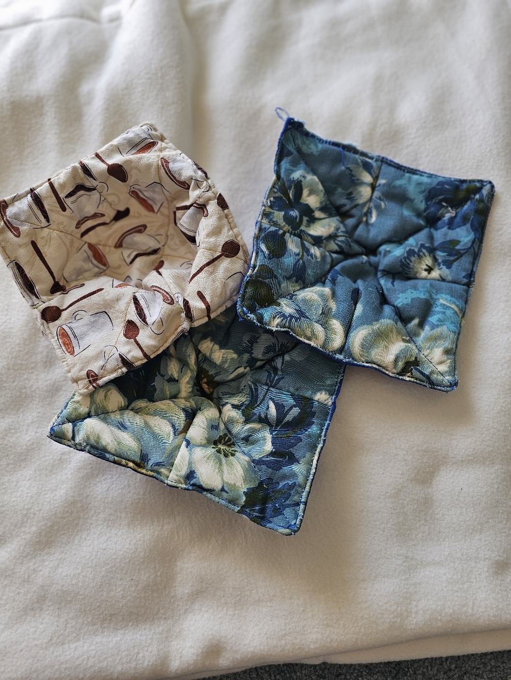 Hot Soup/coffee Holders Set Of 3